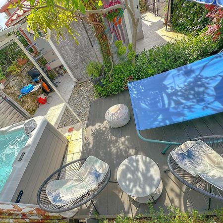 Beachfront House With Private Jacuzzi And Garden Zadar Luaran gambar
