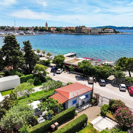 Beachfront House With Private Jacuzzi And Garden Zadar Luaran gambar