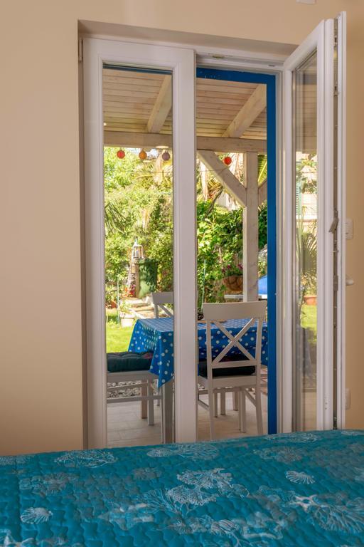 Beachfront House With Private Jacuzzi And Garden Zadar Luaran gambar