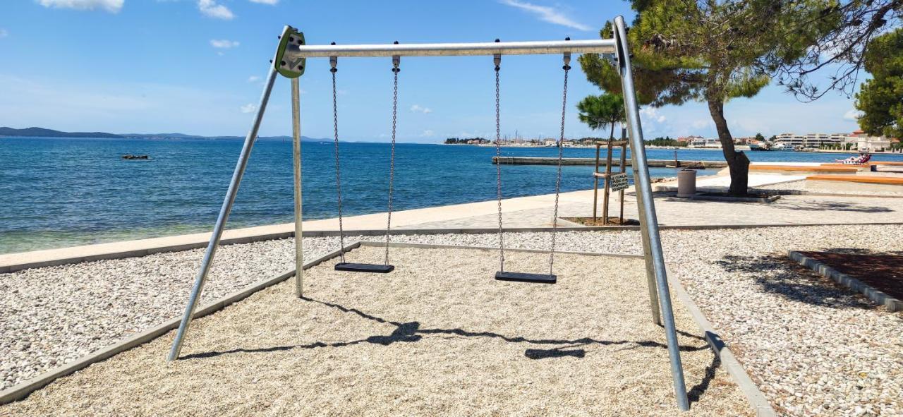 Beachfront House With Private Jacuzzi And Garden Zadar Luaran gambar